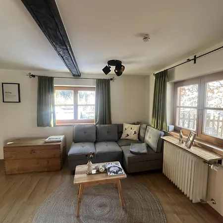Apartment Prosthaeusl 1866