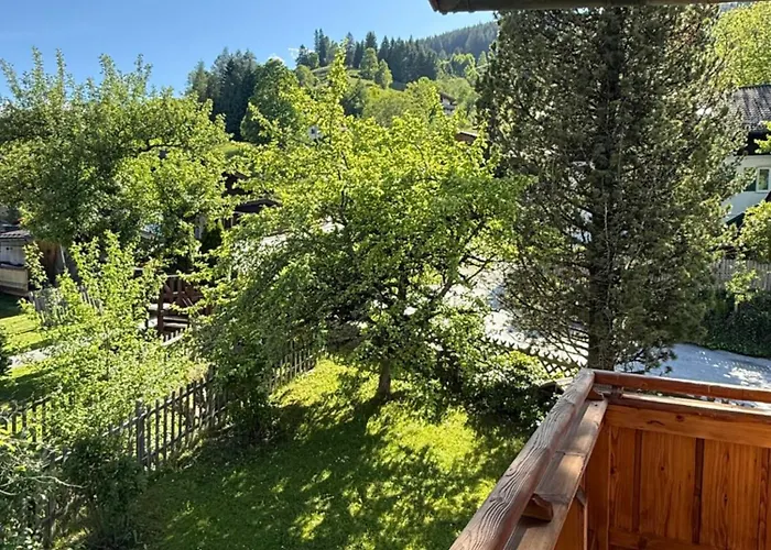 아파트 Prosthaeusl 1866 *